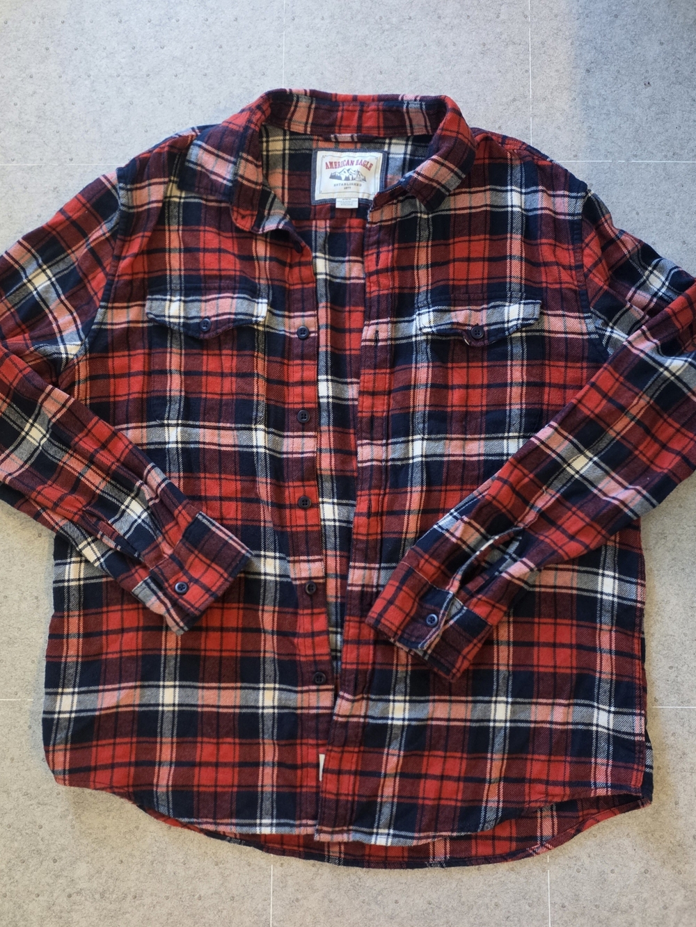 American Eagle Outfitters Red and Navy Plaid Button-Down Shirt